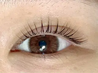 マツエク・マツパ amie久宝寺店所属・amie ゆまのマツエク・マツパデザイン