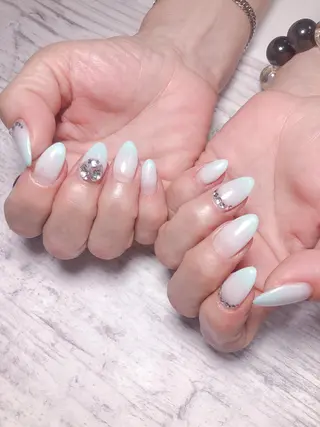 ネイル 個室ネイルサロンDolly  Girl〜ドーリーガール〜所属・DollyGirl KYOKOのネイルデザイン