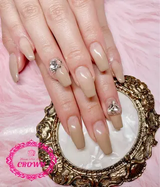 ネイル CROWN プライベートサロンのネイルデザイン