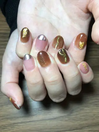 ミディアム ネイル Iwasaki Maiのマツエク・マツパデザイン