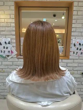 セミロング 梅本 夢香のヘアスタイル