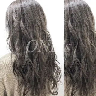 ロング カラー JuNブリーチに 縮毛矯正するプロのヘアスタイル