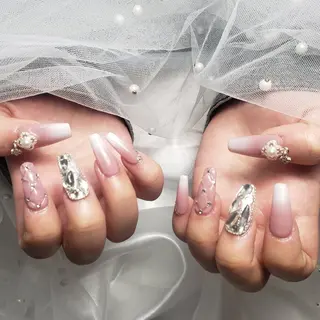 ネイル ビジュード ネイルのネイルデザイン