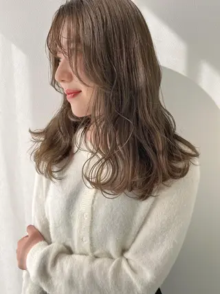 セミロング カラー umu.所属・plumu. ♡【プリュム】のヘアスタイル