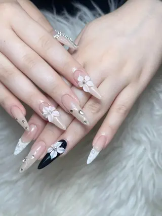 ネイル Lumi Nail 新大久保3‘のネイルデザイン