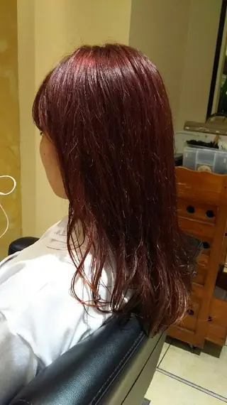 カラー ミディアム SHAFT Ieiriのヘアスタイル