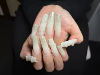 ネイル J&C Nail Salon吉祥寺所属・YU KIのネイルデザイン