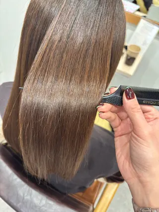 ロング IVY hairdesign所属・⚪︎ YUNAのヘアスタイル