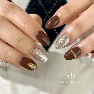 ネイル Ate total beauty 新都心店所属・ate 新都心店 Arisaのネイルデザイン