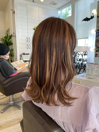 ロング カラー Crén by marie 真嘉比店所属・東恩納 誠のヘアスタイル