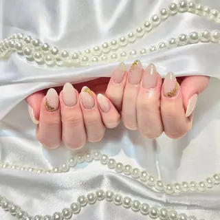 ネイル WISTERIA ainaのネイルデザイン