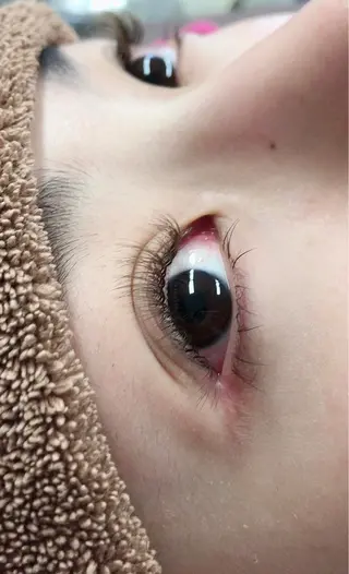 マツエク・マツパ ships所属・舩坂 友賀のヘアスタイル