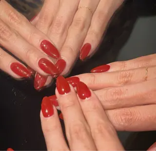 ネイル 濱岡 咲のネイルデザイン