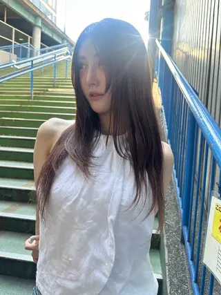 ロング 透けるbrown カラー🎗♡yukaのヘアスタイル