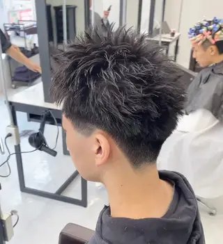 ショート メンズ ウルフ/毛流れ/ アイロン風/AOTOのヘアスタイル