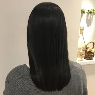 ロング 庄司 美佑樹のヘアスタイル