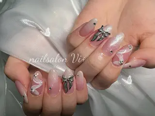 ネイル ✨Nailsalon Vi+✨のネイルデザイン