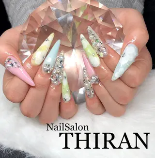 ネイル Nail salon THIRANのネイルデザイン