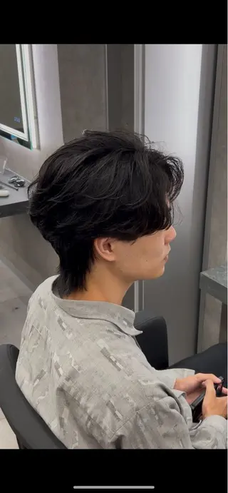 ミディアム パーマ メンズ メンズウルフ特化🐺 🔥長山耕大🔥のヘアスタイル