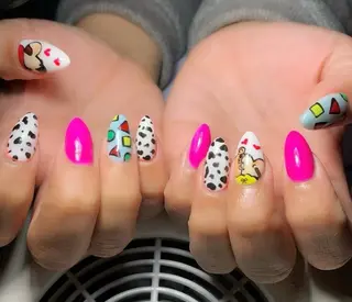 ネイル MHR nailのネイルデザイン