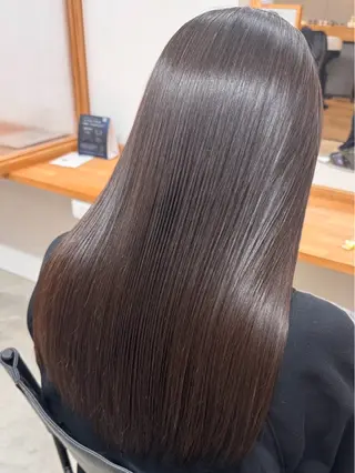 ロング UNIKA所属・太田 翔平のヘアスタイル