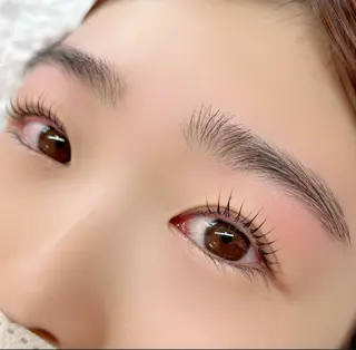 マツエク・マツパ mellow:所属・mellow: eyelashのマツエク・マツパデザイン