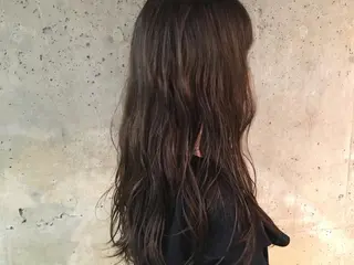 ロング カラー パーマ パーマ/レイヤー 岩山丈一郎のヘアスタイル