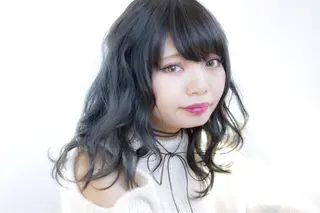 ミディアム セミロング カラー 🌈ディレクター🌈 徳松優希のヘアスタイル