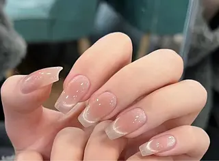 ミディアム Chic Muse nail salonのネイルデザイン