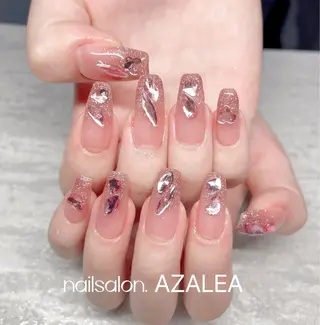 ネイル R inのネイルデザイン