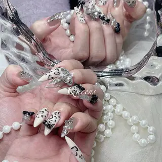 ネイル Queens ゲンのネイルデザイン