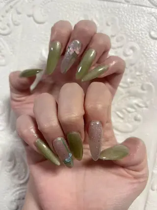 ネイル 飯塚 陽葵のネイルデザイン