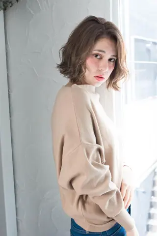 ミディアム REGO所属・🔥似合わせのプロ 🔥REGOのヘアスタイル