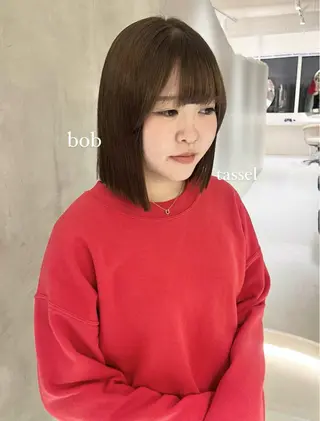 ミディアム effect横浜所属・切りっぱなしボブ/ 艶カラー/綾莉のヘアスタイル