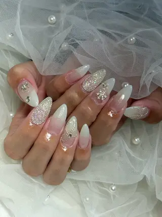 ネイル ✴︎ Delightのネイルデザイン