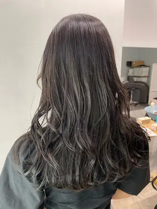 カラー レイヤー/小顔矯正 透明感カラー✨生真のヘアスタイル