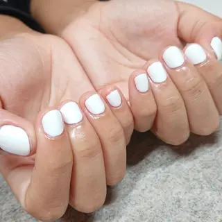 ネイル ジェヌインネイル 河内のネイルデザイン