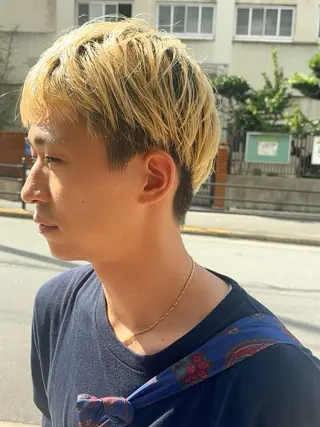 ショート メンズ IRO所属・岡田 祐樹のヘアスタイル