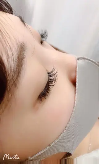 マツエク・マツパ リン リンのネイルデザイン