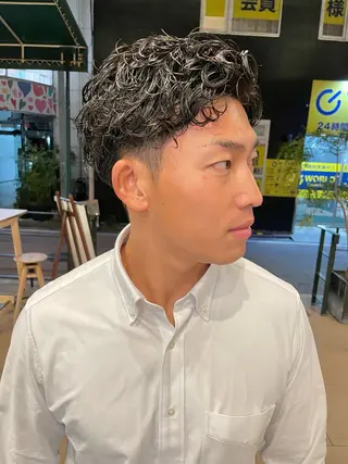 ショート パーマ メンズ grAt所属・森 真伊希のヘアスタイル