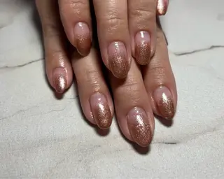 ネイル Ree所属・Ayumi (アユミ)のネイルデザイン