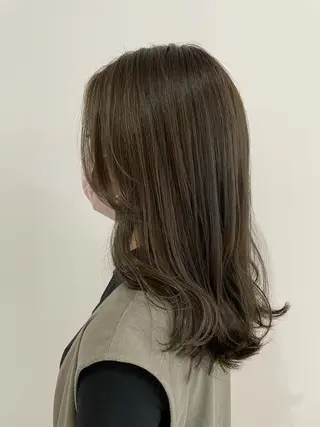 ミディアム カラー 🤍似合わせパーマ 奥田沙耶🫧のヘアスタイル