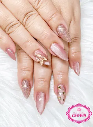 ネイル CROWN プライベートサロンのネイルデザイン