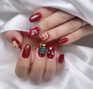 ネイル Miouミオン ネイルサロンのネイルデザイン