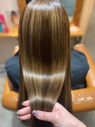 ロング カラー 髪質改善×矯正🫧 韓国ヘアasamiのヘアスタイル