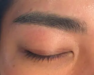 アイブロウ unopulir Vamos店所属・梅田茶屋町メンズ 専門美容師 山元一平のヘアスタイル