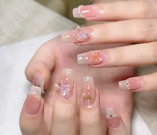 ネイル 💅E•U•B NAIL🌹所属・横浜市中区曙町 ネイルE·U·Bのネイルデザイン
