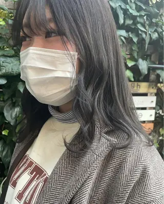 セミロング レイヤーカット/ 透明感カラーmikuのヘアスタイル