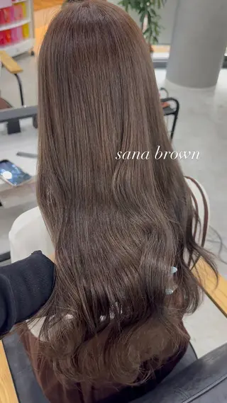 ロング カラー 赤み無し柔らかカラー 【梅田】madokaのヘアスタイル