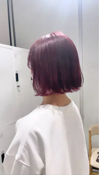 ショート カラー 🦋レイヤーカット ミドリカワ🦋のヘアスタイル